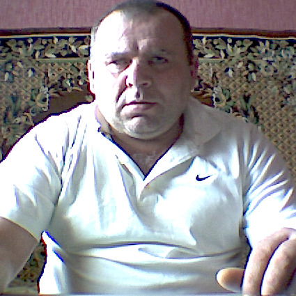 Андрей Деревянко