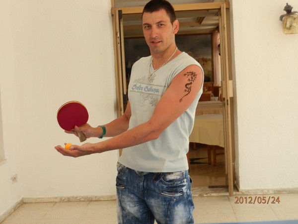 Артём Архангел