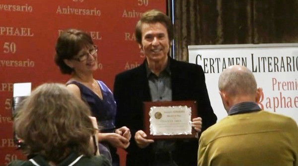 Асия Еникеева