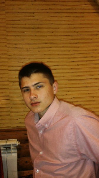 Владислав Доломанов