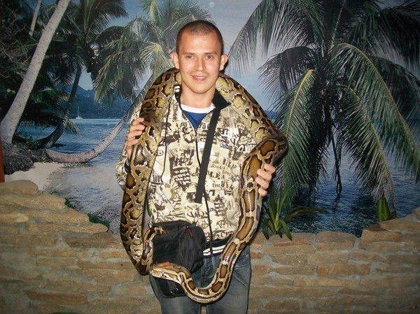 Роман Насыров