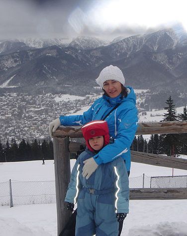 Оля Острогляд