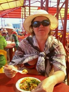 Любовь Счастливая