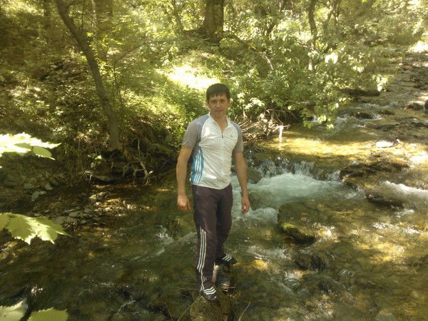 Рустам Хасанбаев