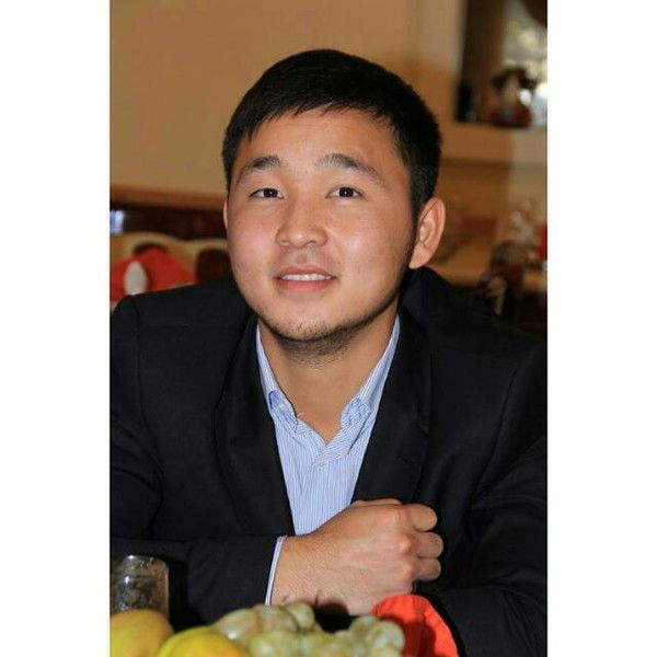 Тимур Макенов