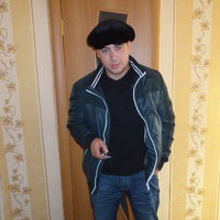 Денис Леонов