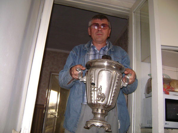 Виктор Санин