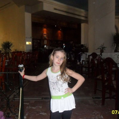 Алина Шляпникова