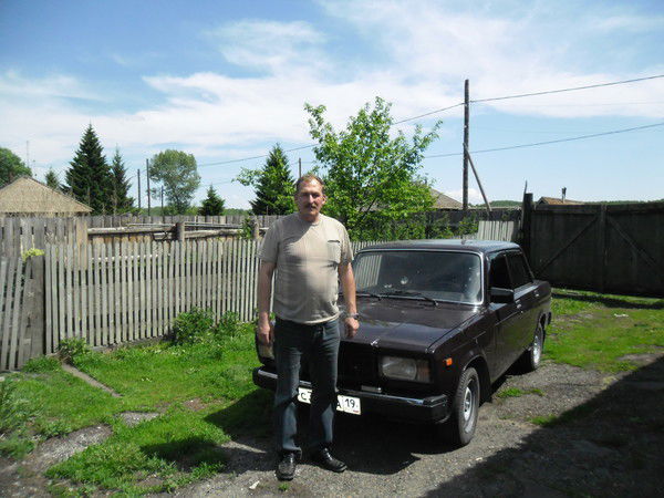 Олег Иванов