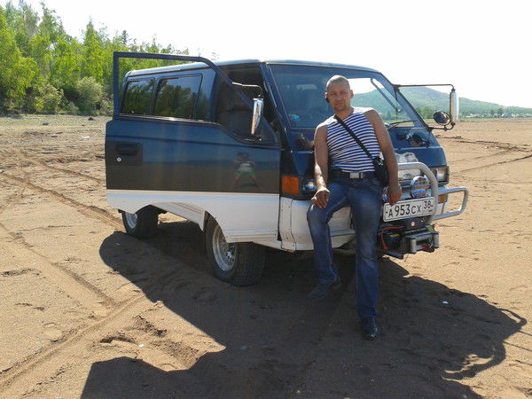 Александр Гарипов