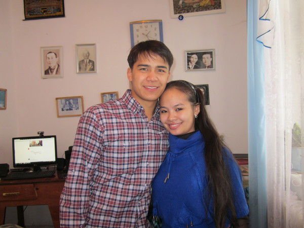 Айым Махсутова