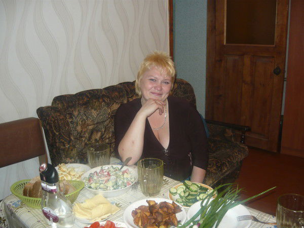 Елена Пахомова