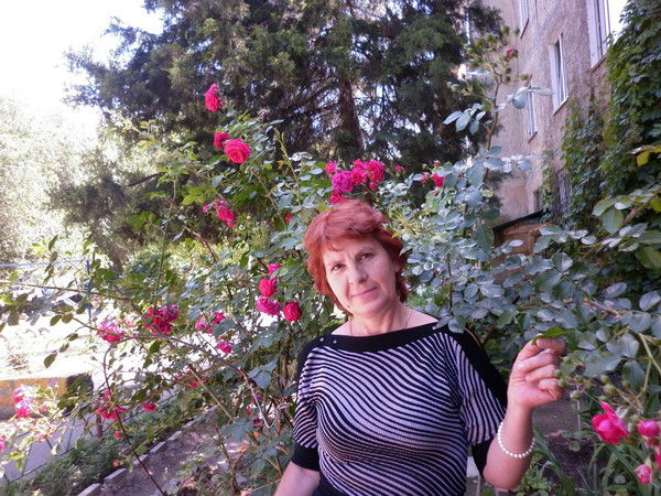 Елена Артюгина