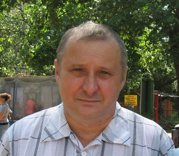 Игорь Колесников