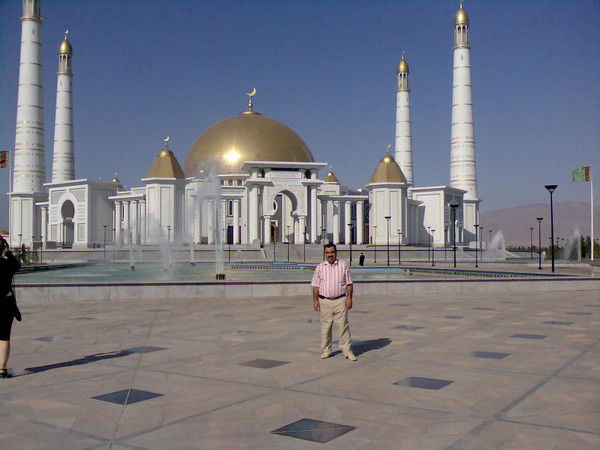 Низами Мамедович