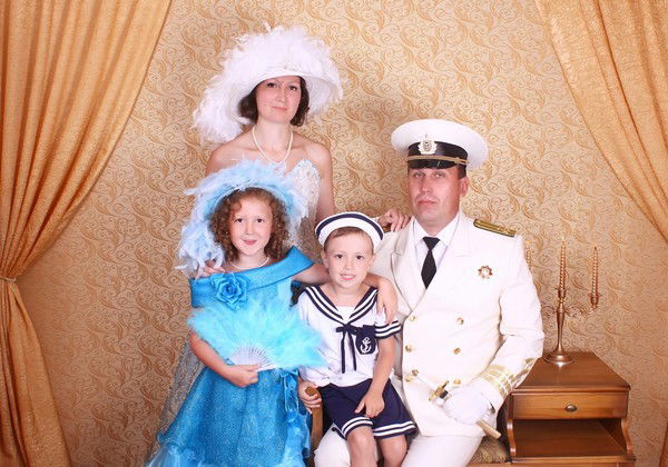 Дания Антонова