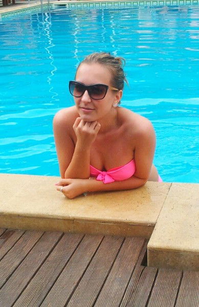 Евгения Шнурова