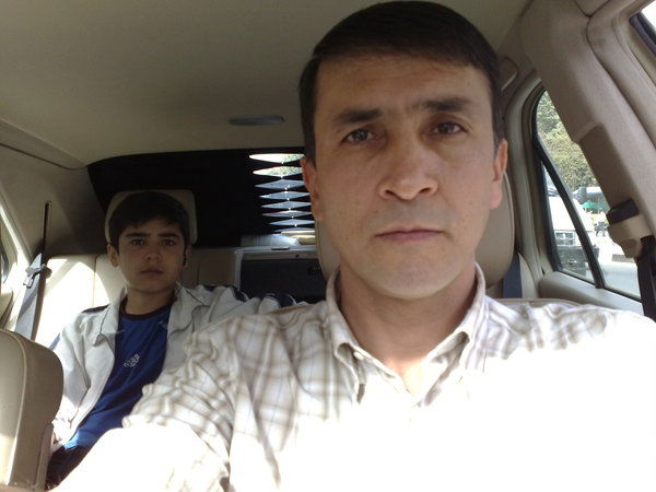 Джонибек Махмудов