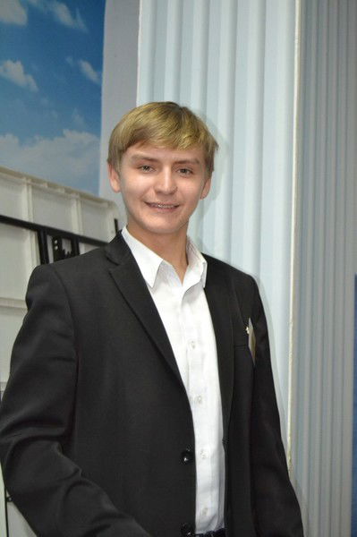 Олег Ворона