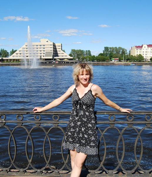 Неизвестно Неизвестно