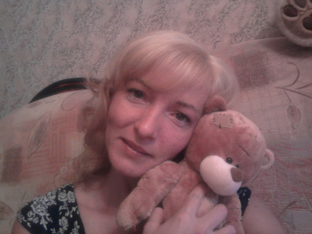 Елена Бражникова