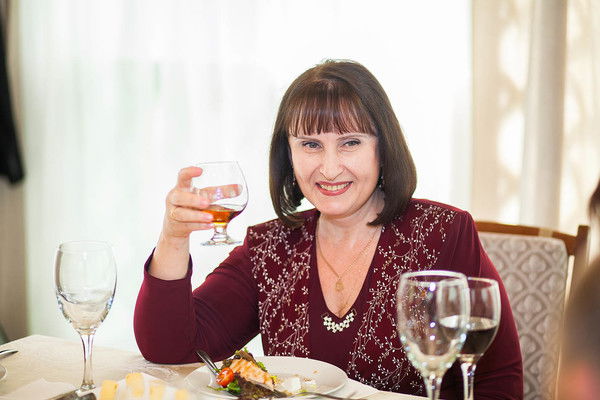 Лариса Анохина