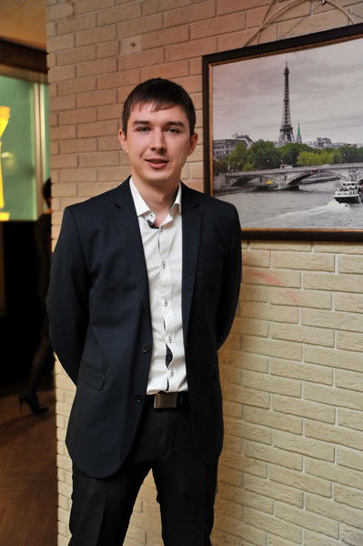 Антон Буянов