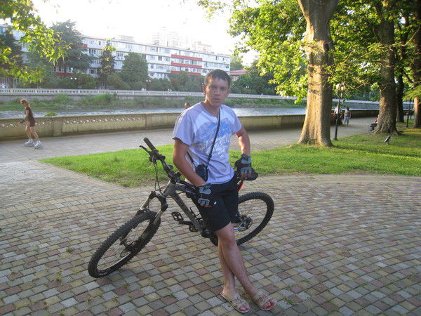 Роман Иванов