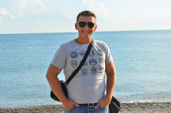 Александр Ксенофонтов