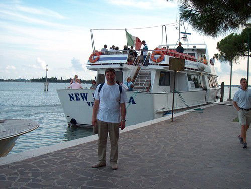 Андрей Плотников