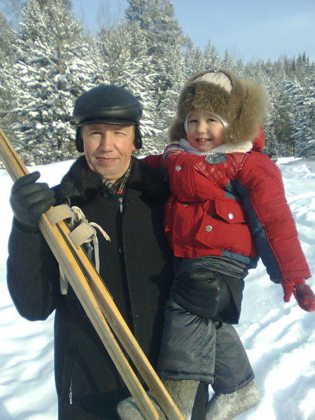 Александр Комаров