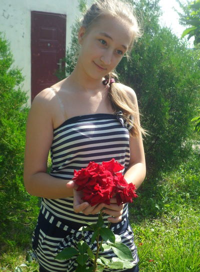 Инна Новодворская