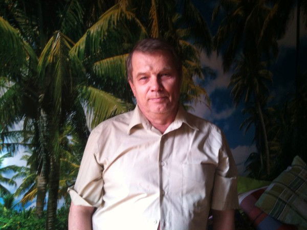 Александр Песков