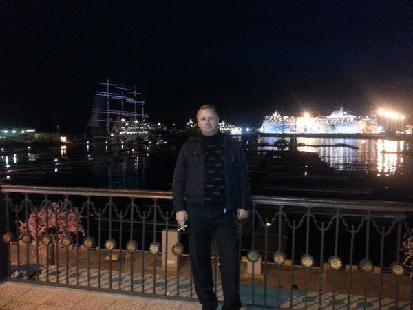 Евгений Власов