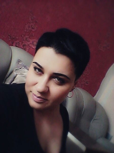 Алёна Девятовская