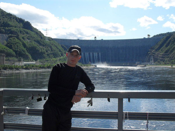 Денис Юрьевич