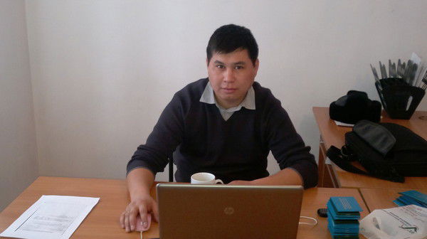 Асхат Аманшиев