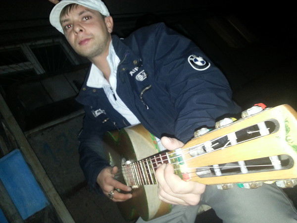 Александр Иванов