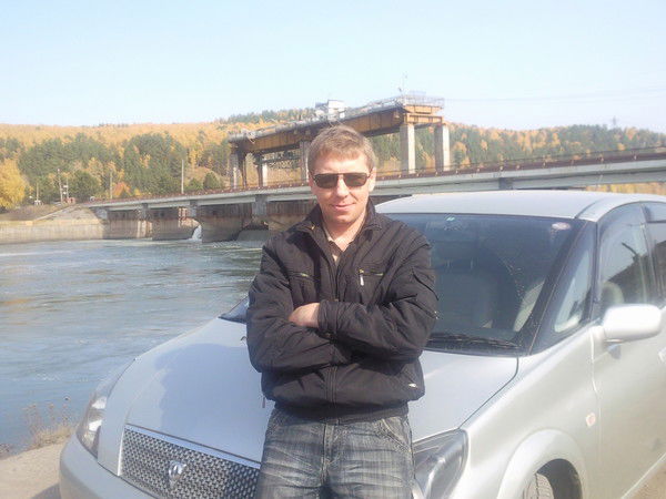 Алексей Толстихин