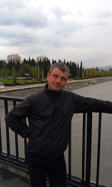 Алексей Олейников