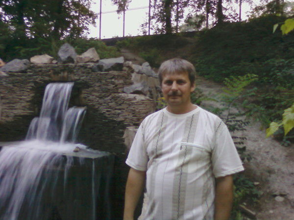 Олег Иващенко