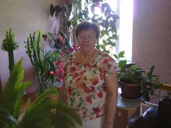 Нина Шарапова