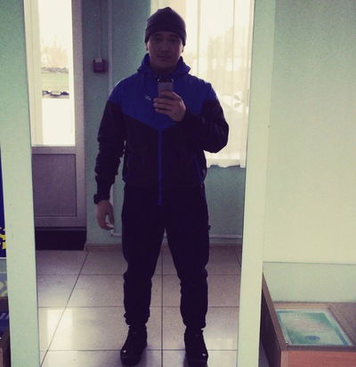 Жандос Токаев