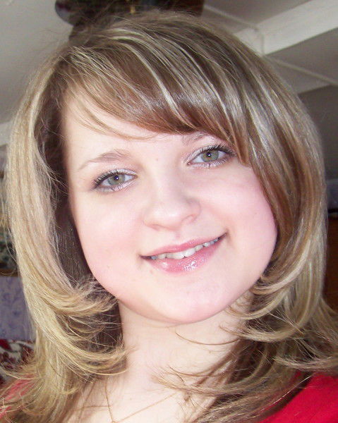 Алена Мирошниченко