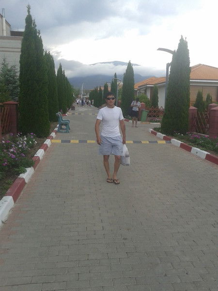 Абдулла Худайбердиев