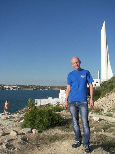 Женя Семенов