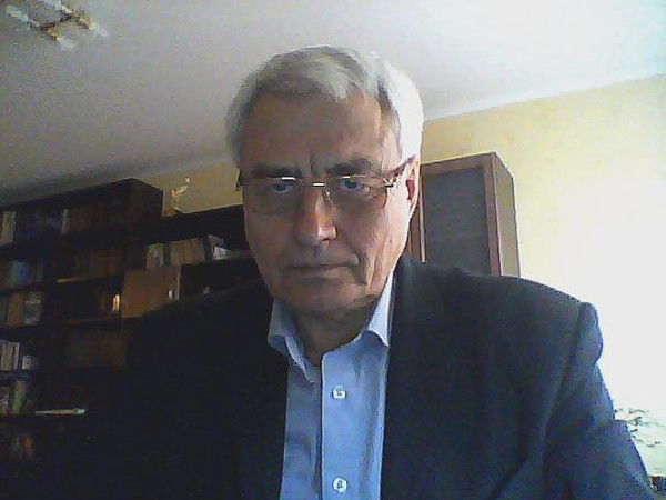 Геннадий Михолапов