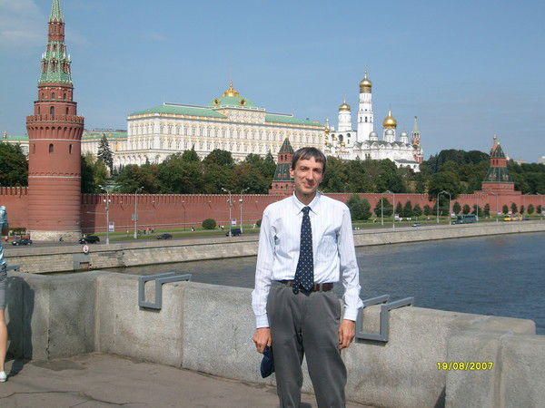 Игорь Тихомиров