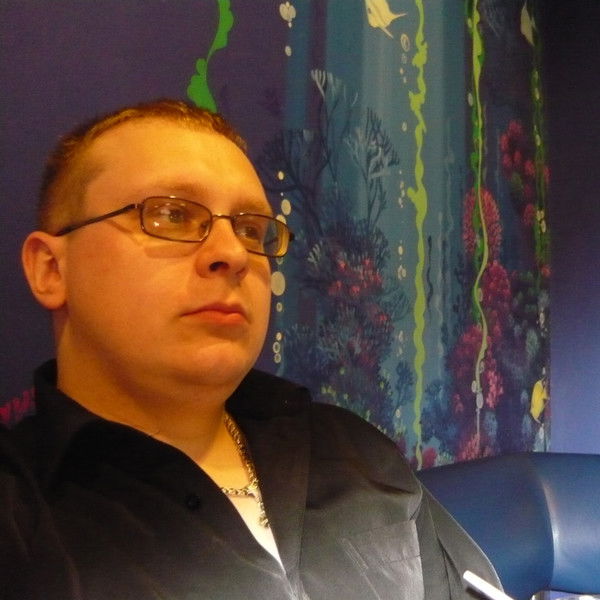 Александр Губарев