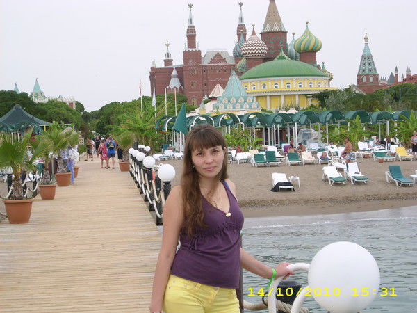 Айшат Мустафина